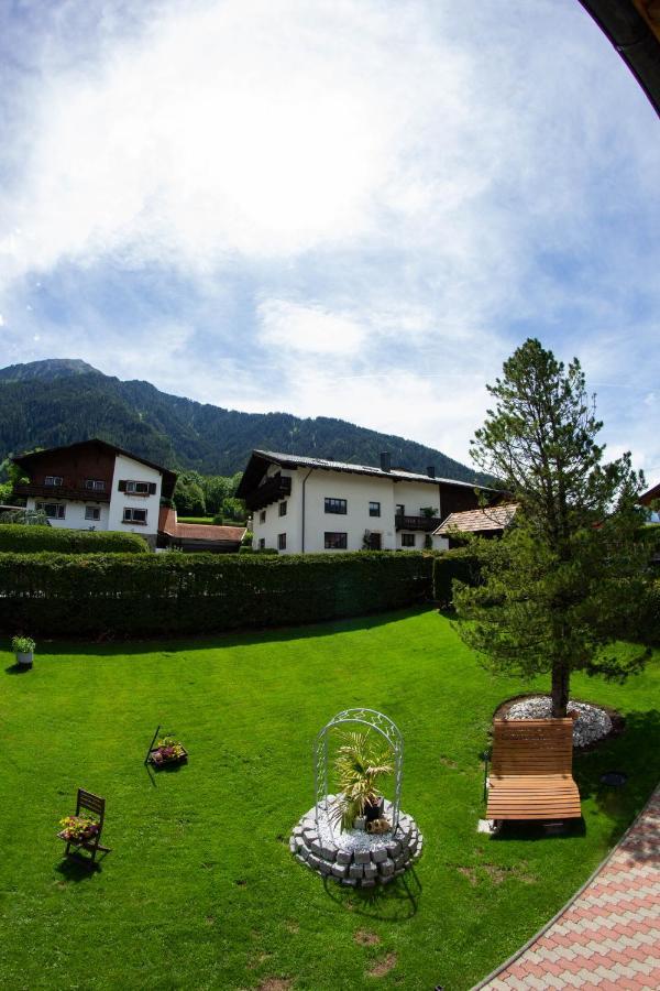 Apart Schoene Aussicht Sautens Kültér fotó